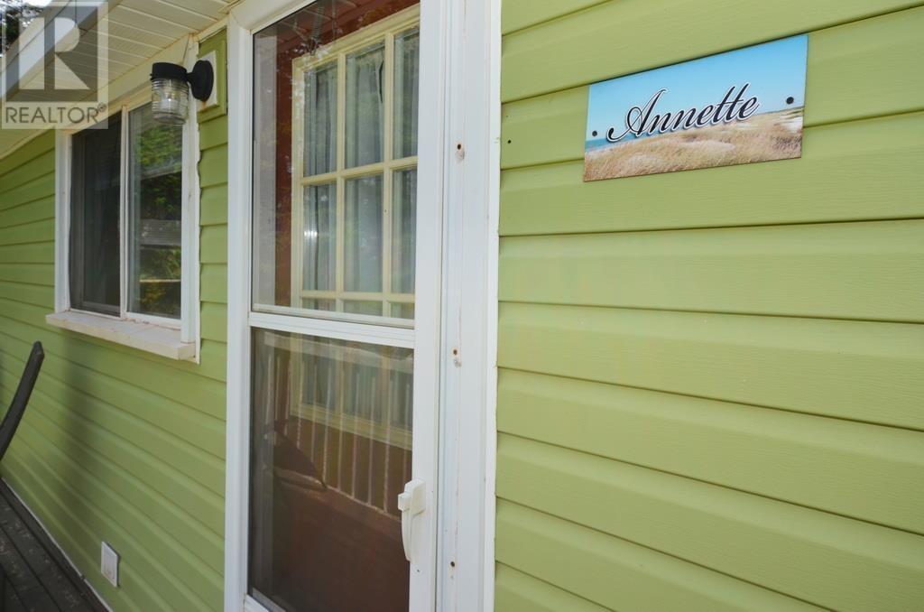 732 Lower Darnley Road Property Photo 13