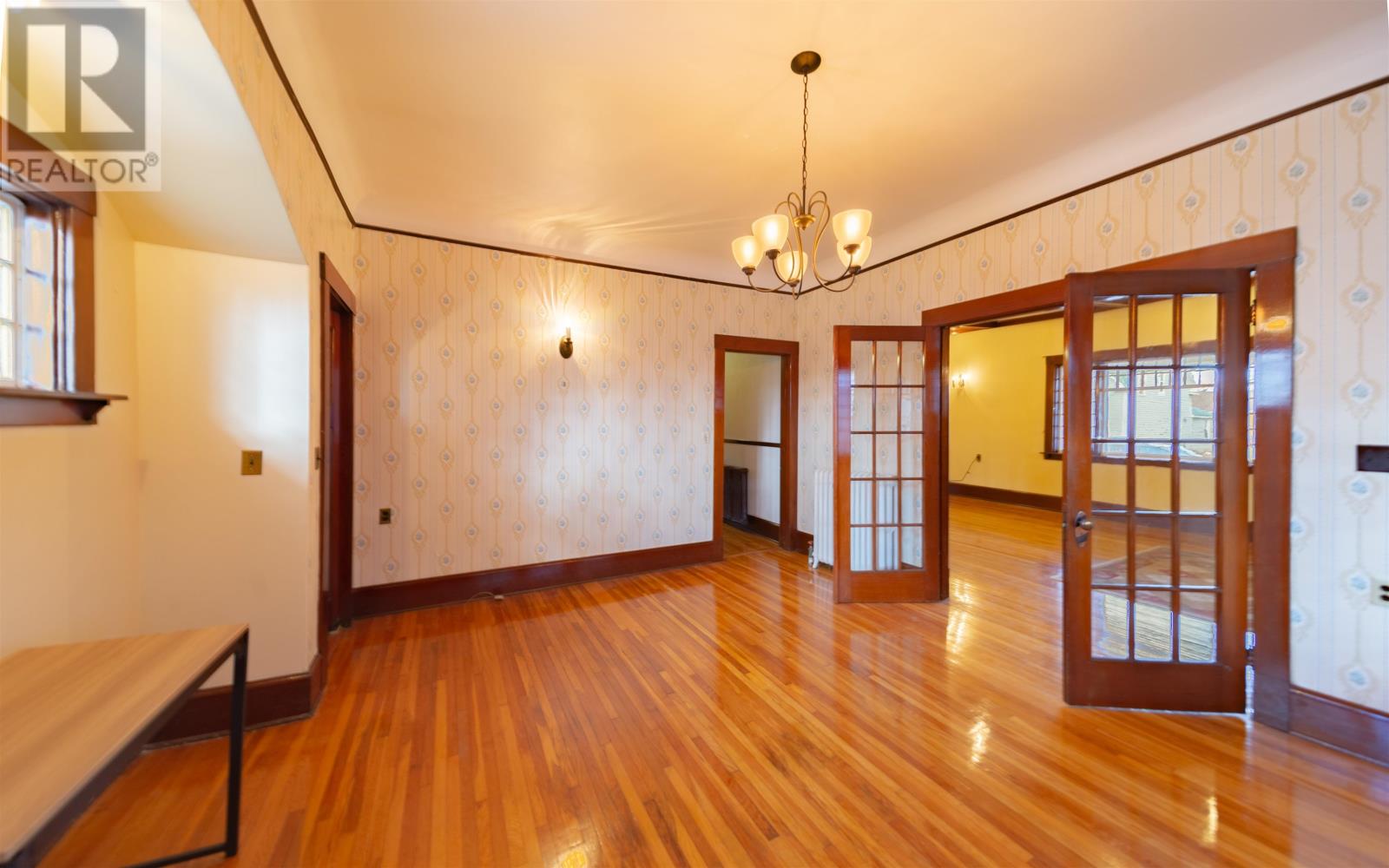101 Upper Prince Street Property Photo 8