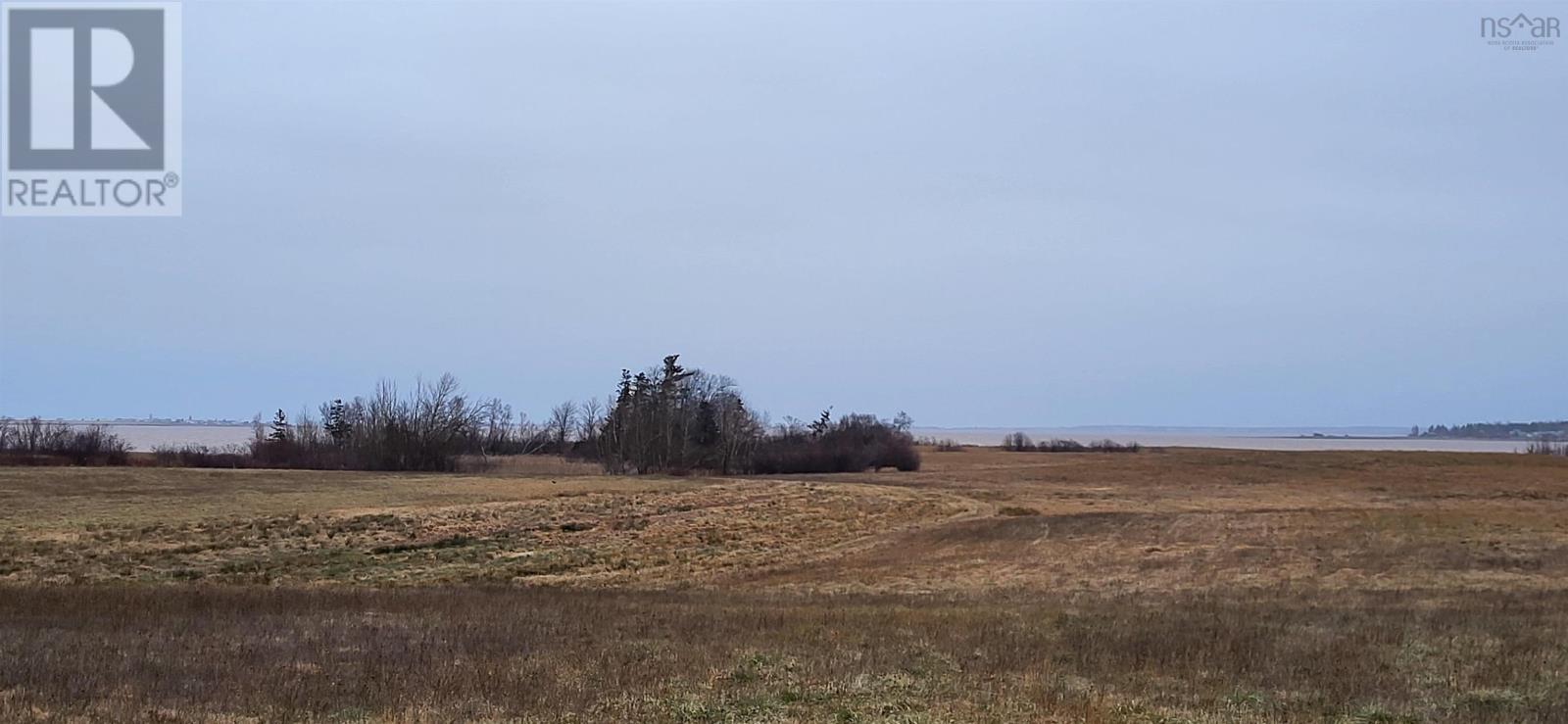 40+ Acres 6 Highway Property Photo 8