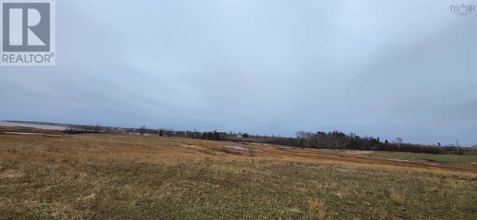 40+ Acres 6 Highway Property Photo 10