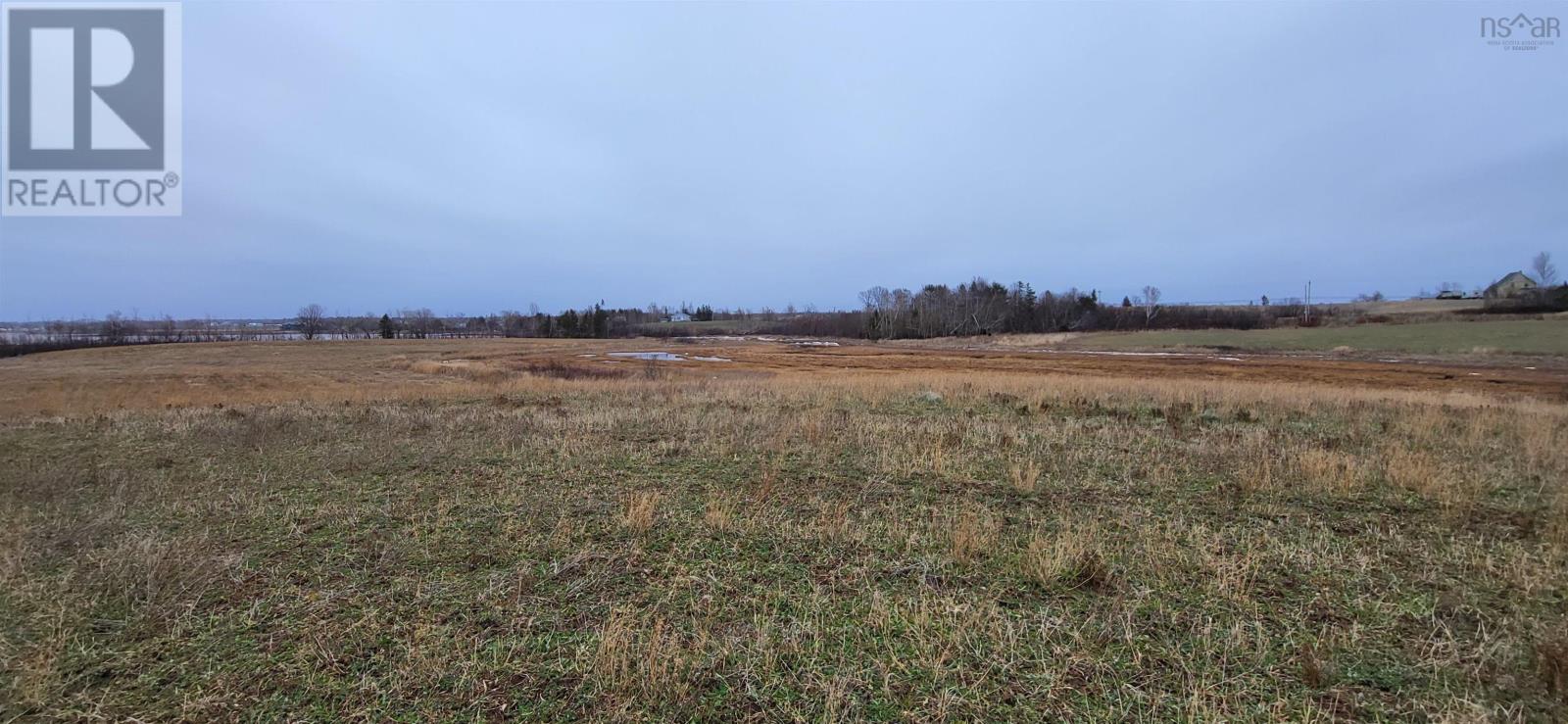 40+ Acres 6 Highway Property Photo 11