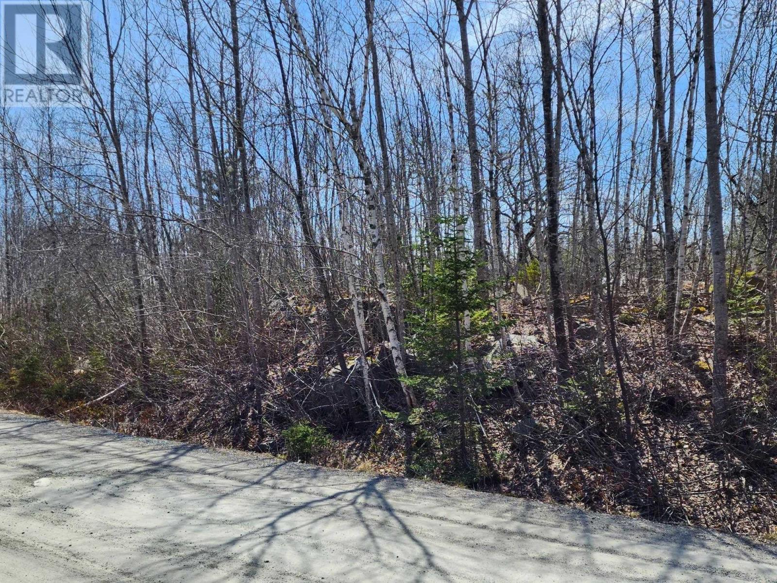 Medway Harbour Road Property Photo 11