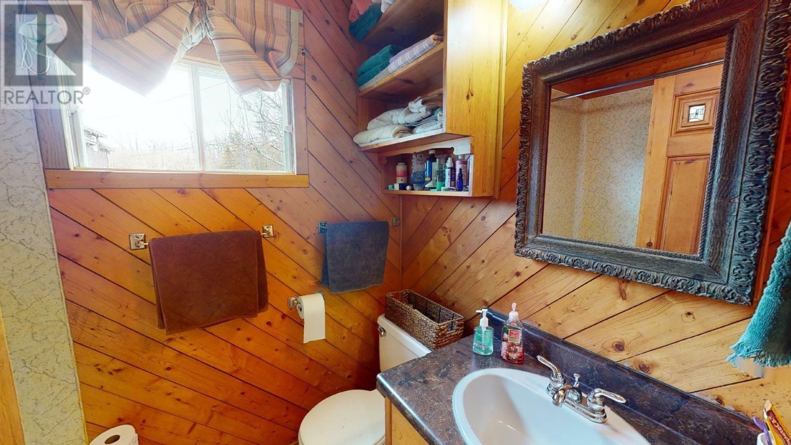 13249 Highway 7 Property Photo 7