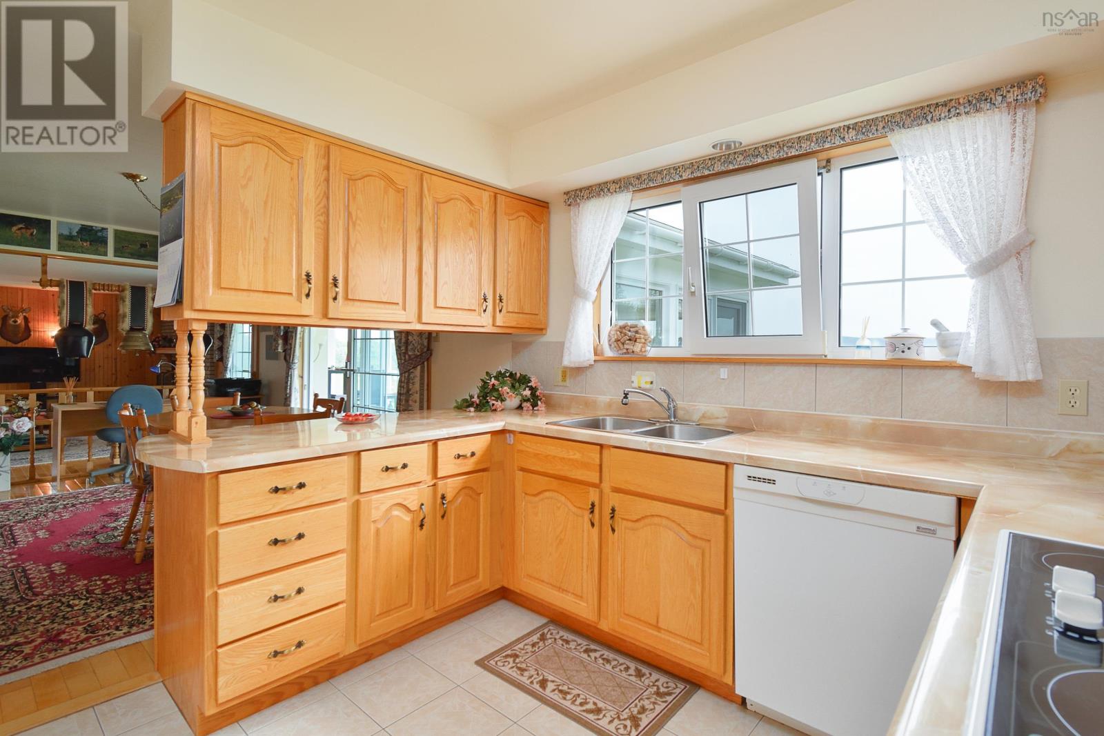 632 Orangedale Iona Rd Property Photo 24