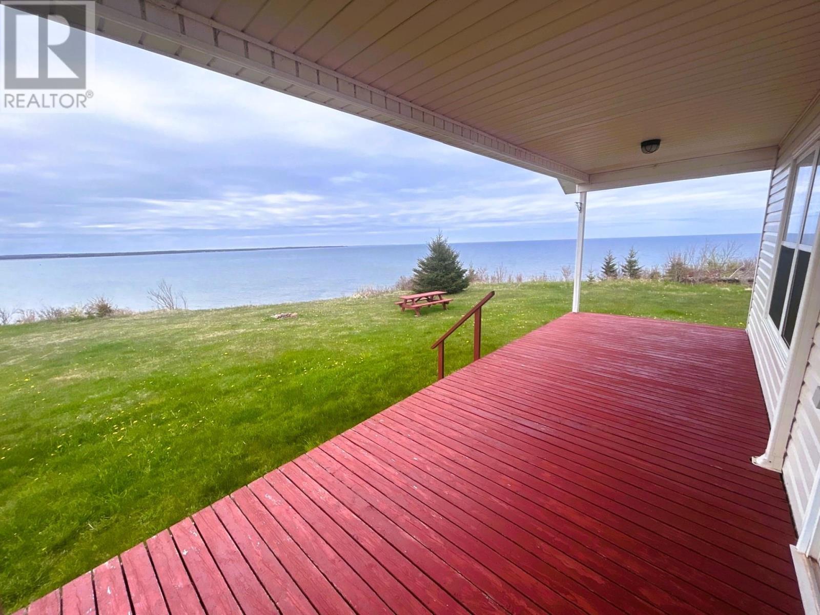 171 Suzannes Lane Property Photo 3