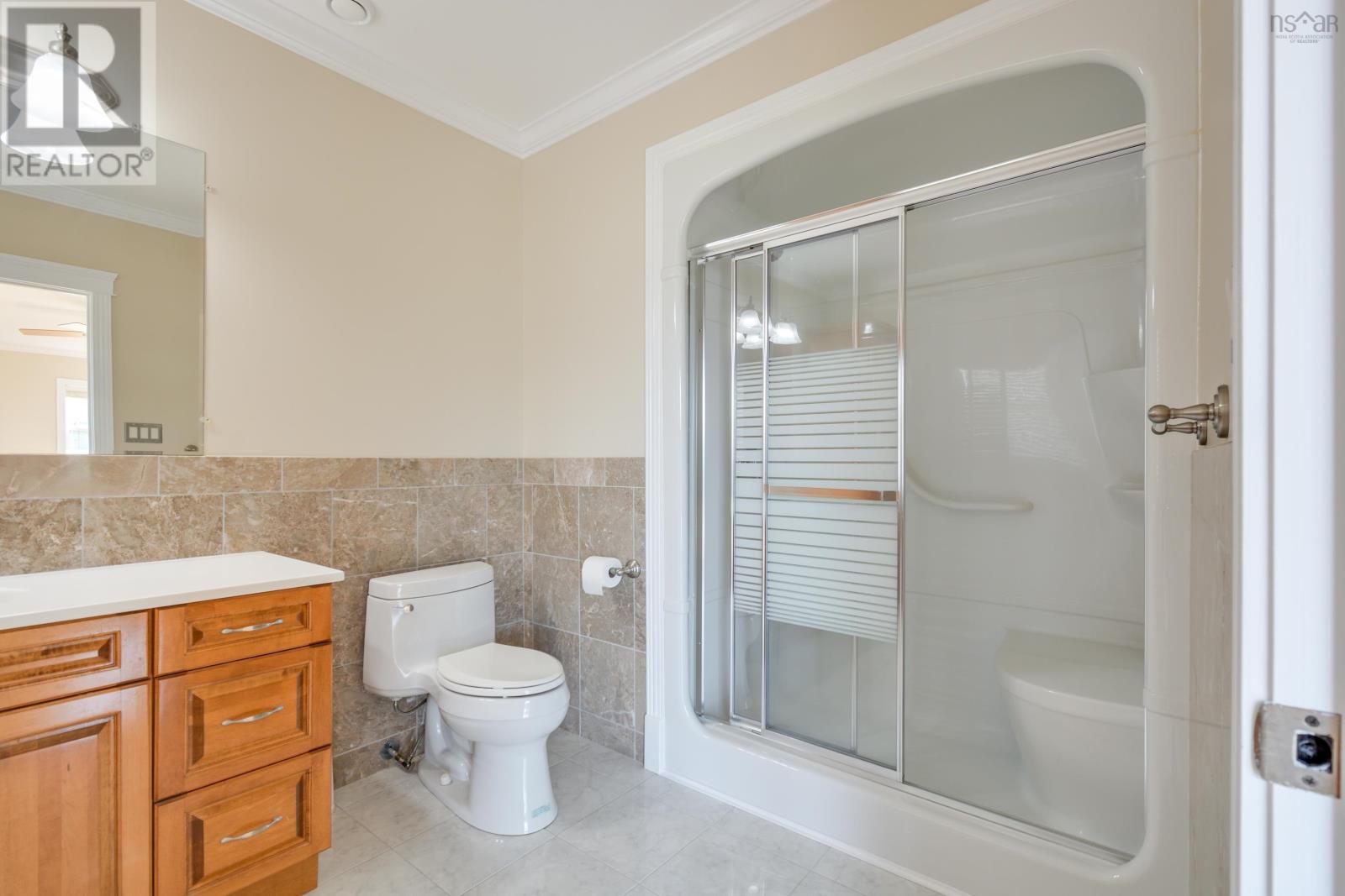 489&485 Maple Dr Drive Property Photo 40