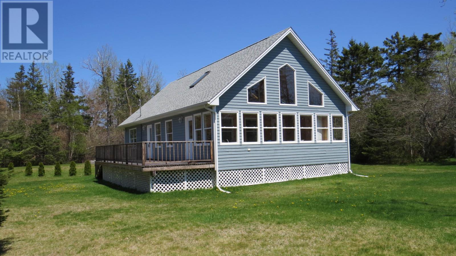 76 Peters Crescent Property Photo 25