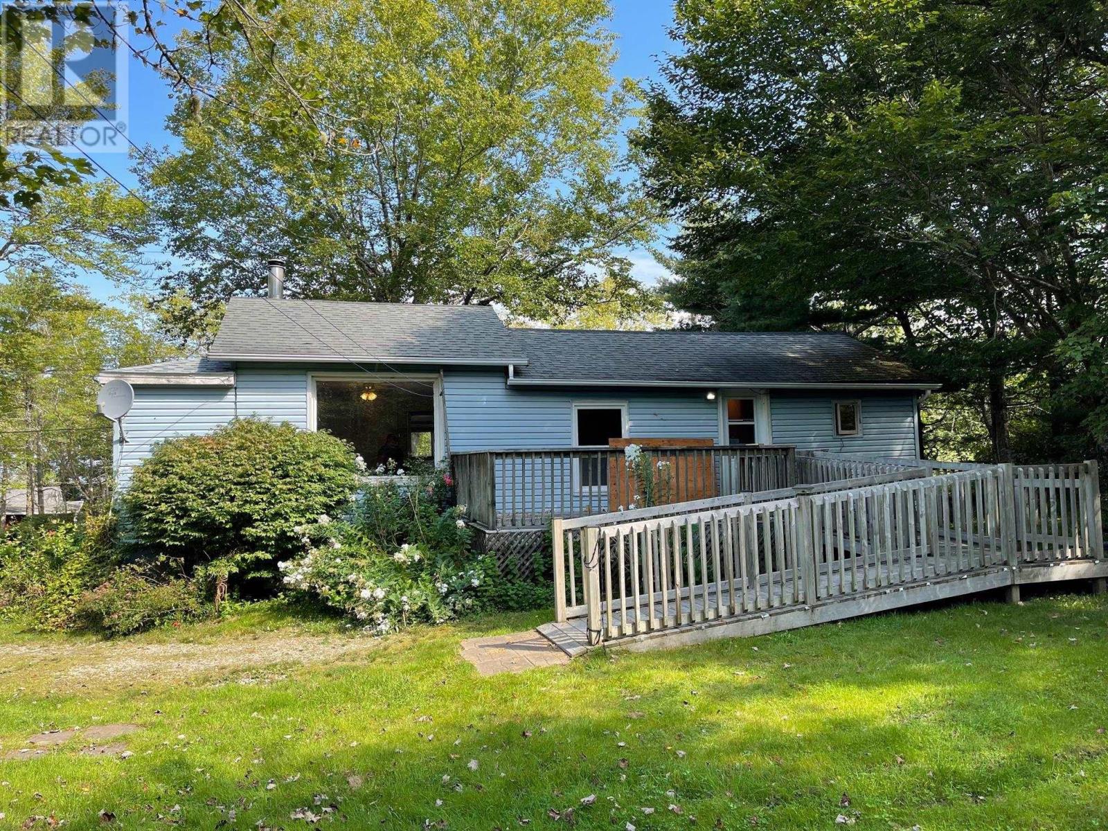 263 Rodney Road Property Photo 5