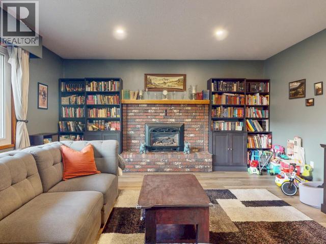 4678 Ontario Ave Property Photo 25