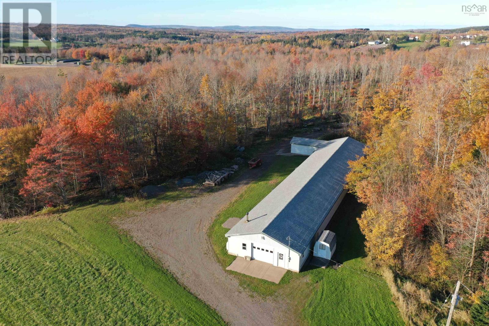 3653 Highway 316 Property Photo 9