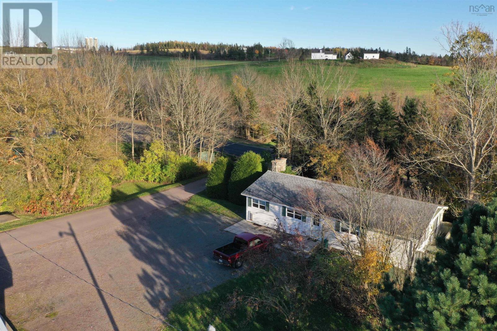 3653 Highway 316 Property Photo 14