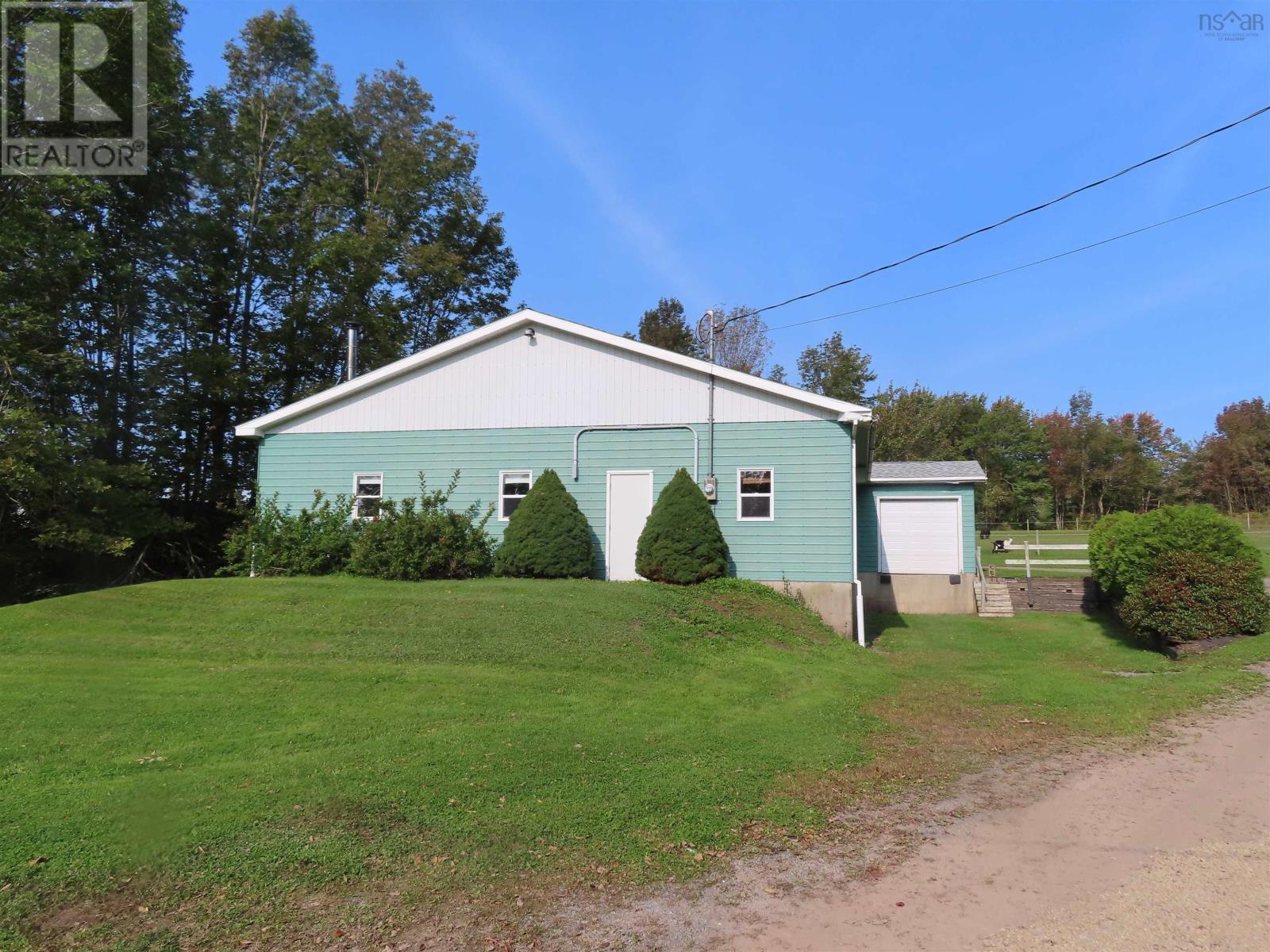 3653 Highway 316 Property Photo 22
