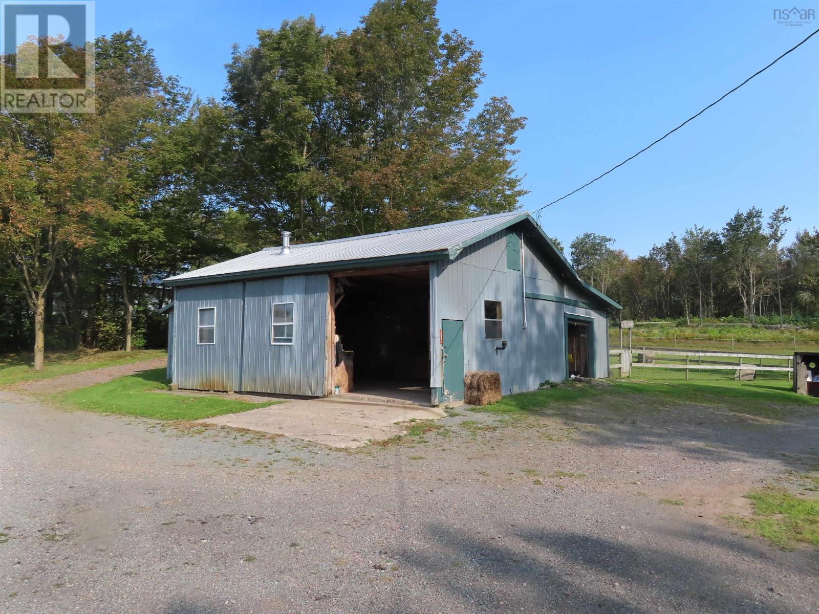 3653 Highway 316 Property Photo 23