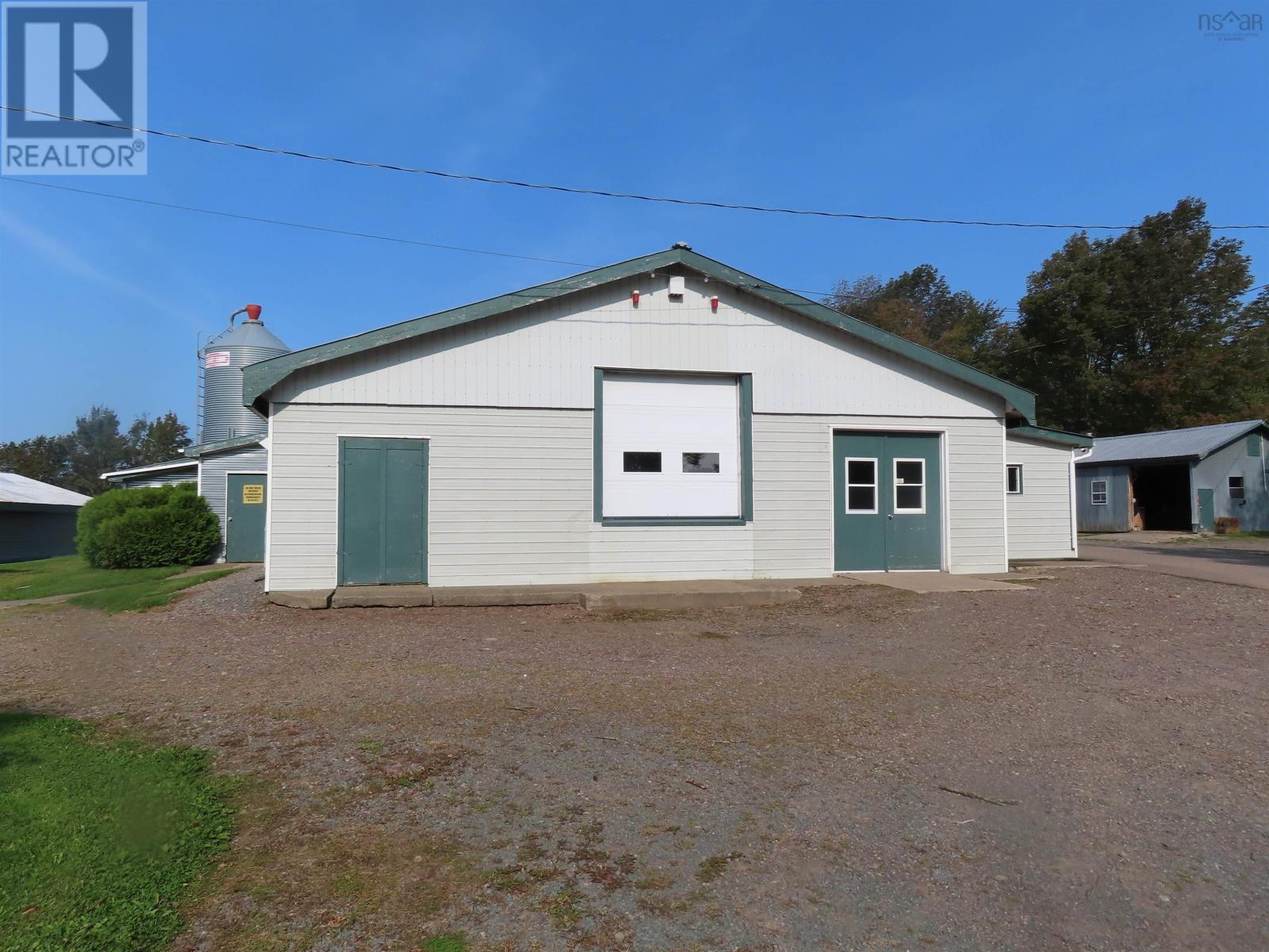 3653 Highway 316 Property Photo 25
