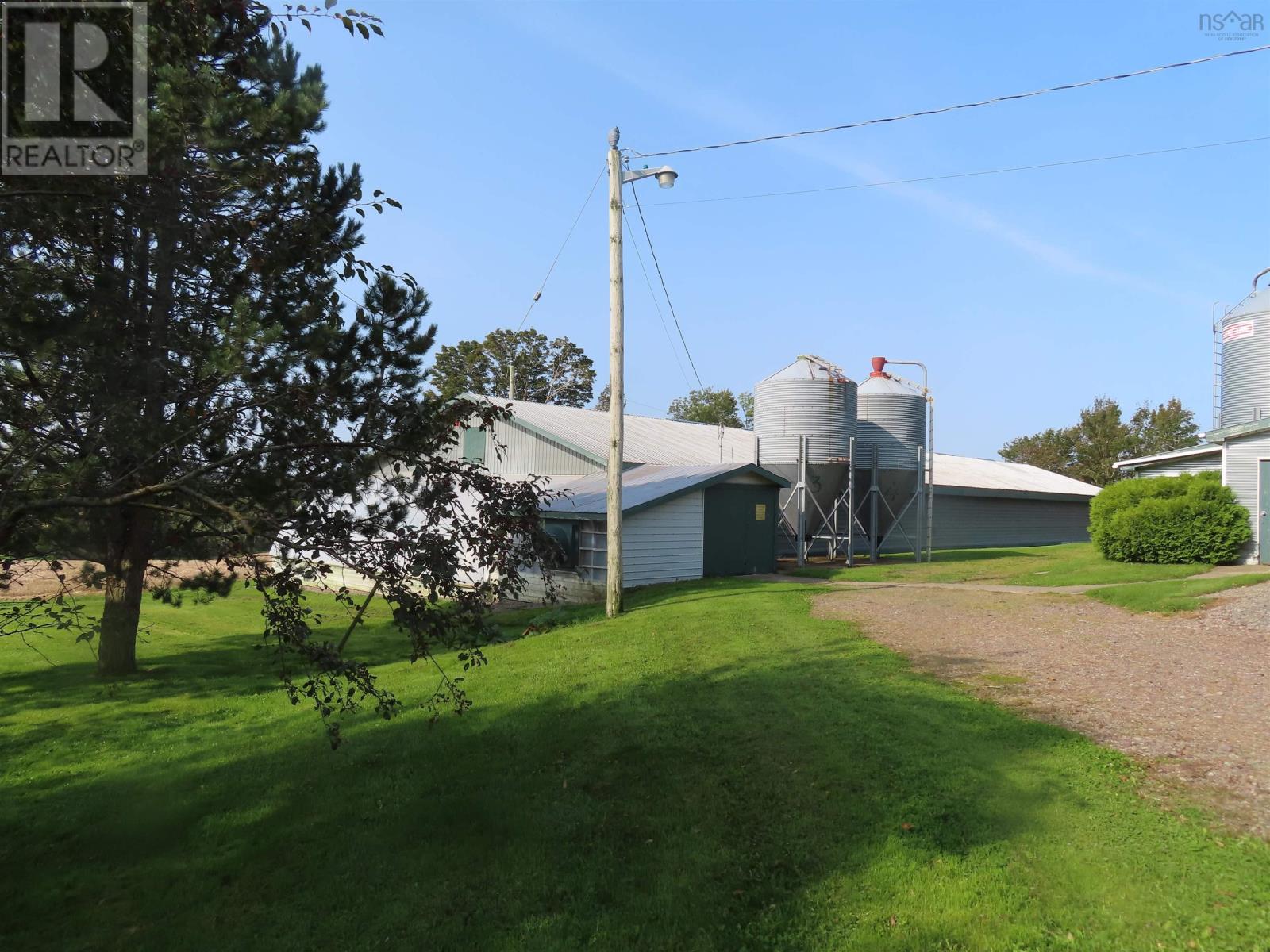 3653 Highway 316 Property Photo 37