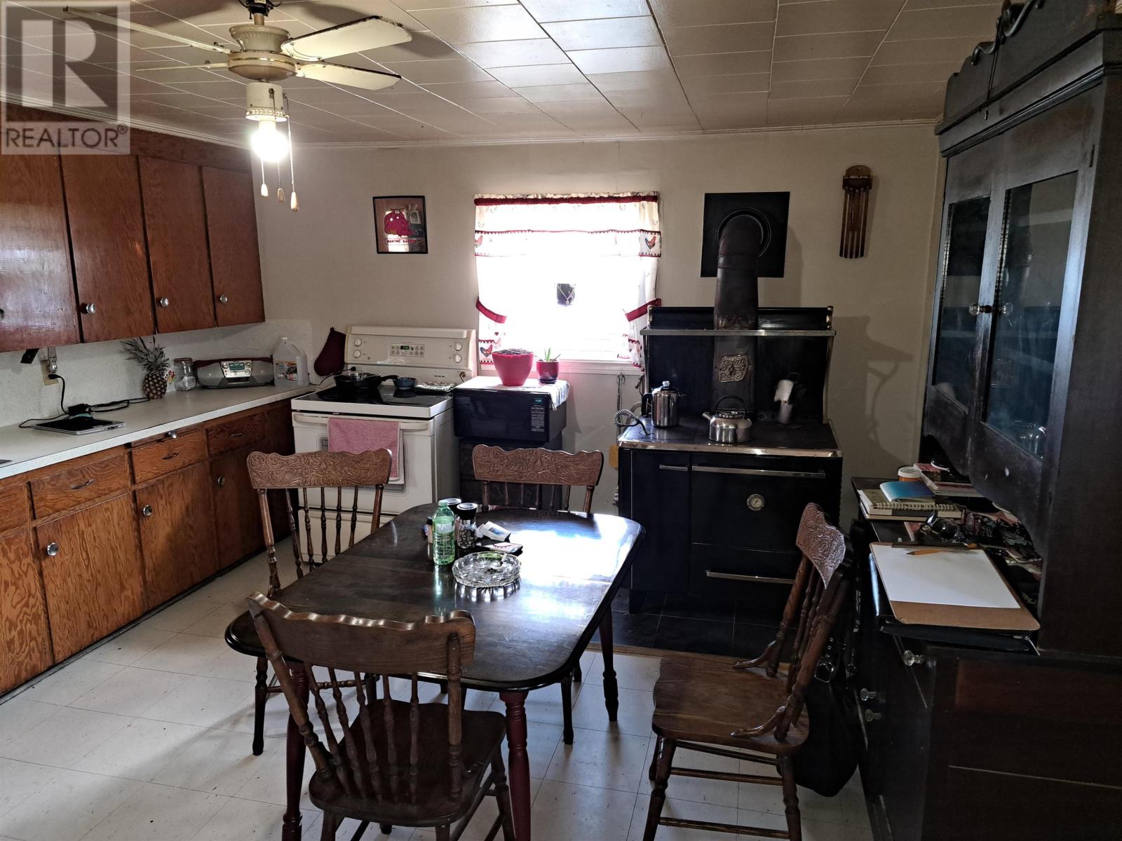 307 Lower Branch Road Property Photo 11