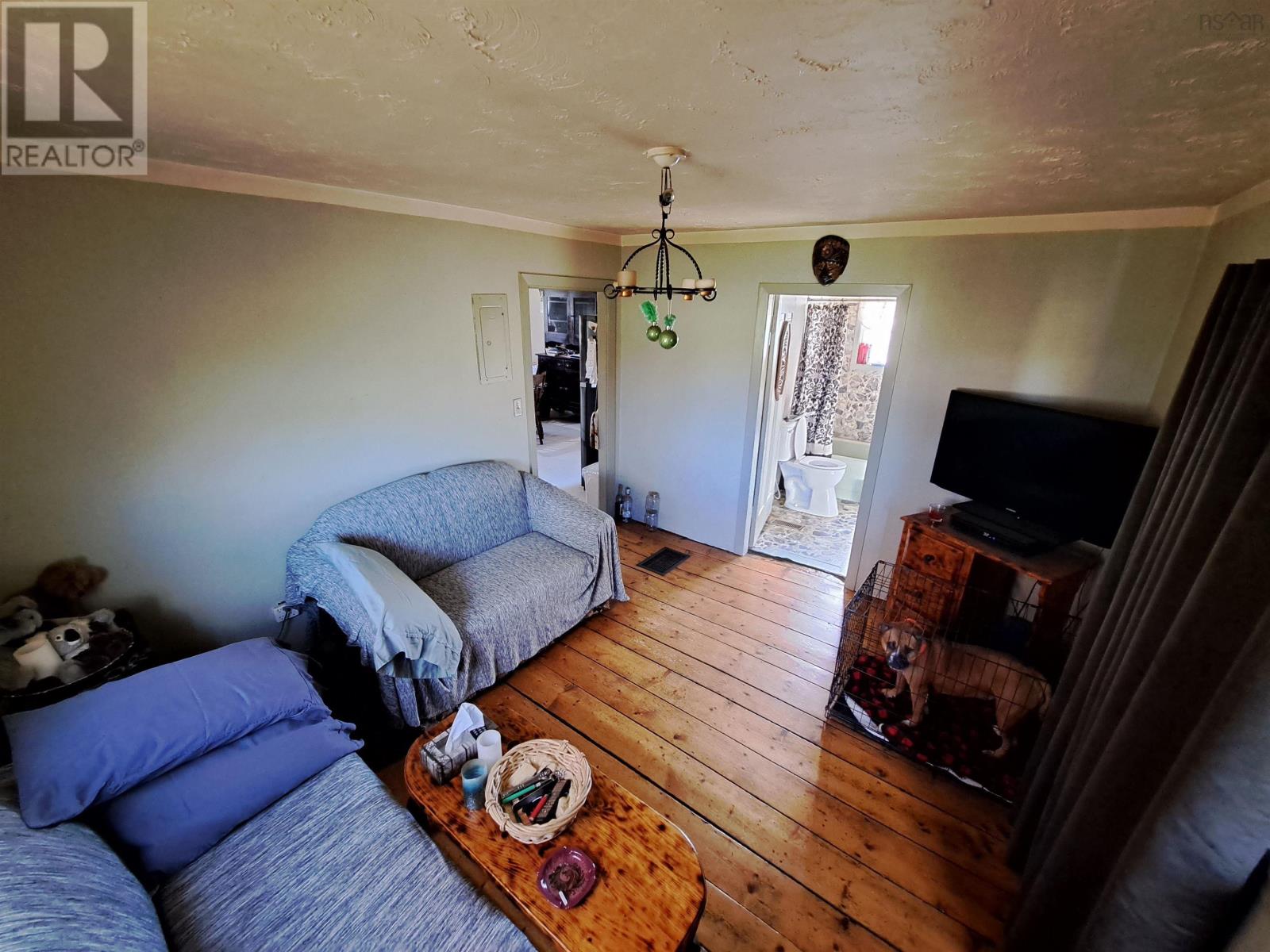 307 Lower Branch Road Property Photo 14