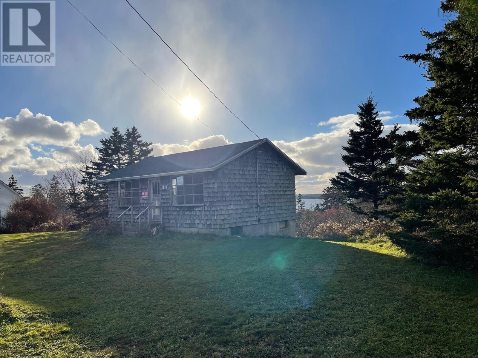 1139 Highway 3 Property Photo 4