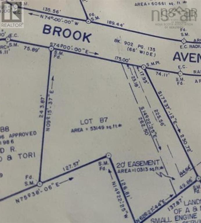 B7 Brook Avenue Property Photo 6