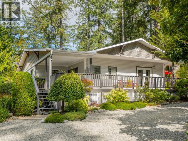 11070 Highway 101 Property Photo 1
