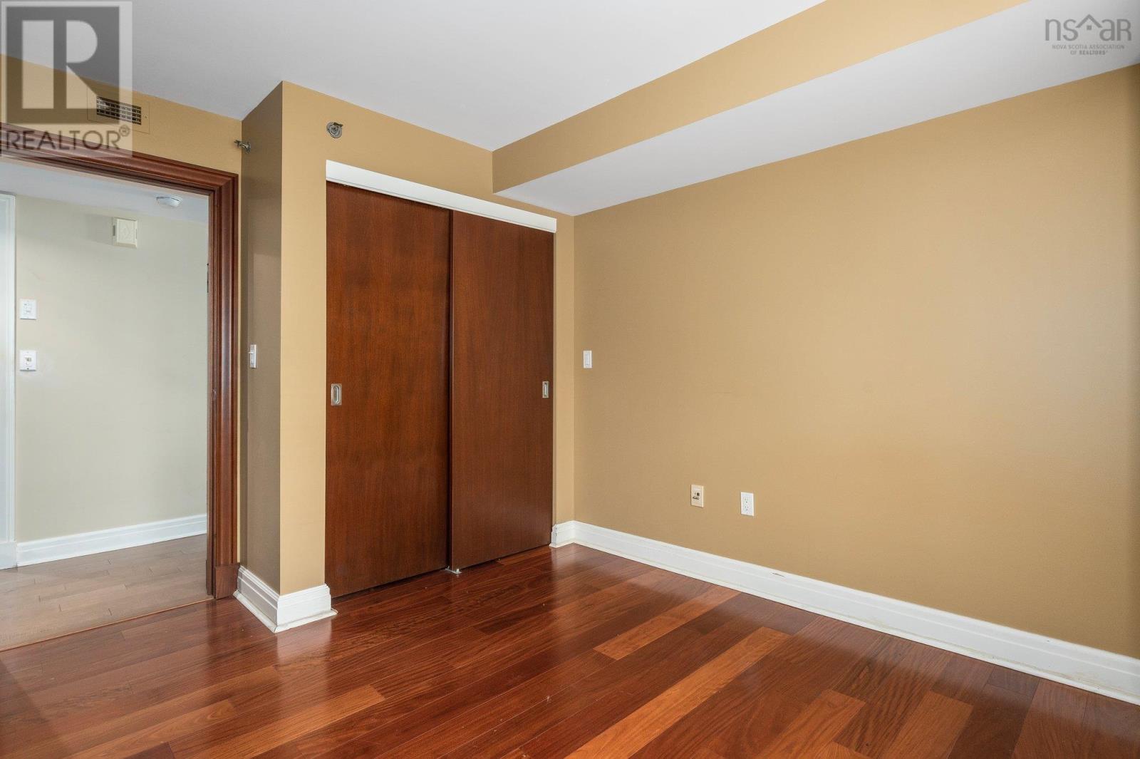 336 1477 Lower Water Street Property Photo 16