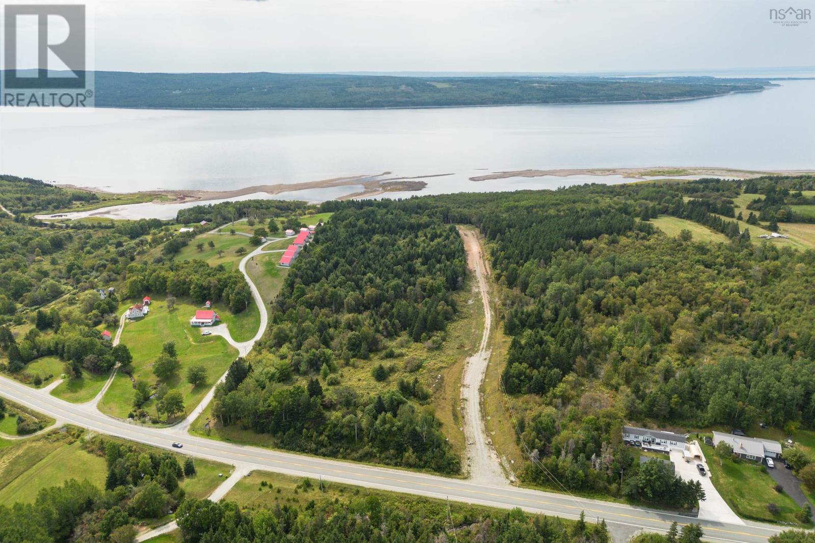 Lot 16 No 19 Highway Property Photo 8