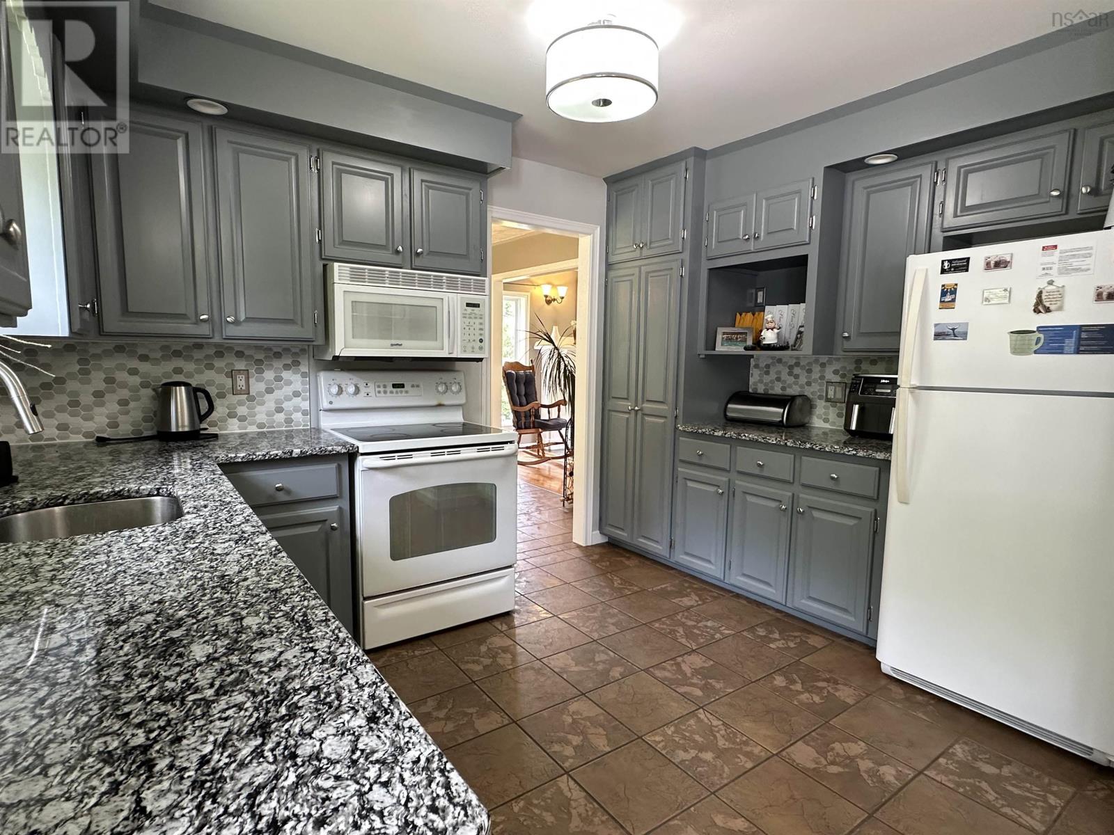 130 Mount Pleasant Road Property Photo 4