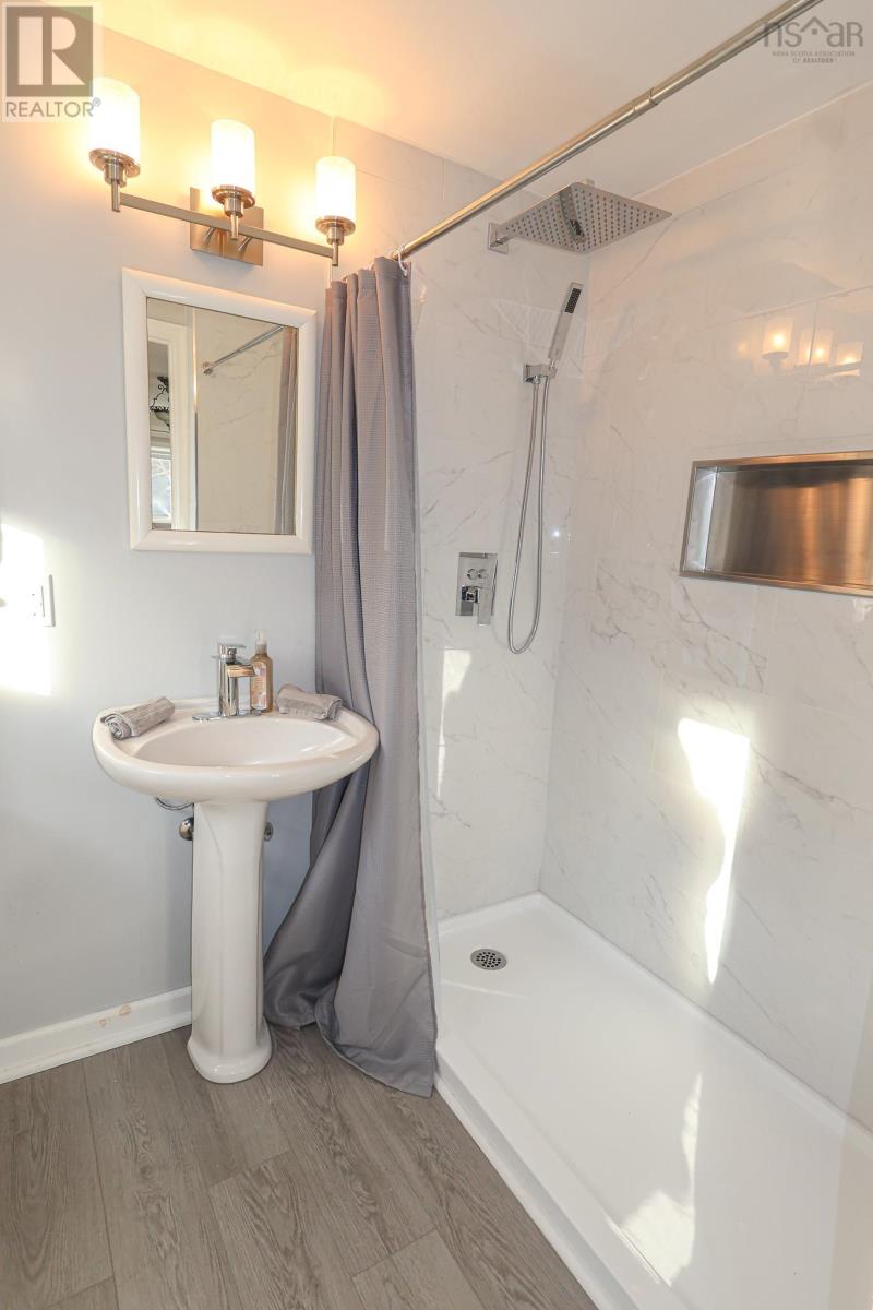 130 Mount Pleasant Road Property Photo 28