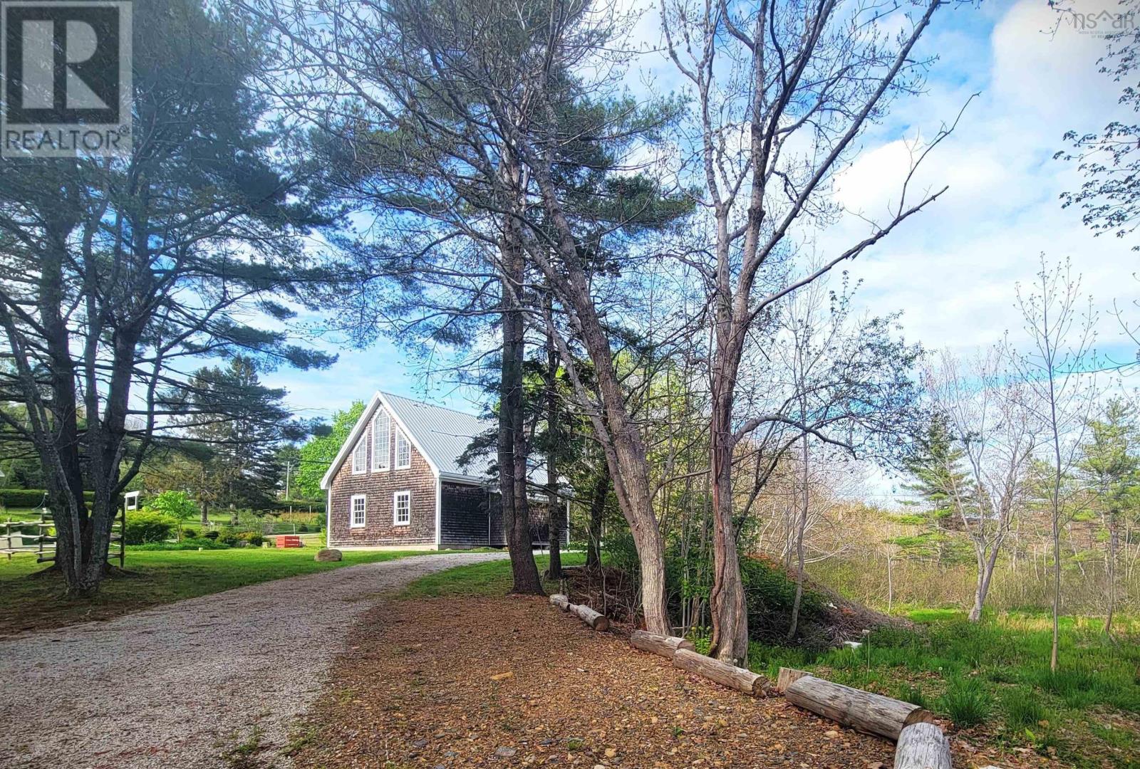 8471 Highway 3 Property Photo 13