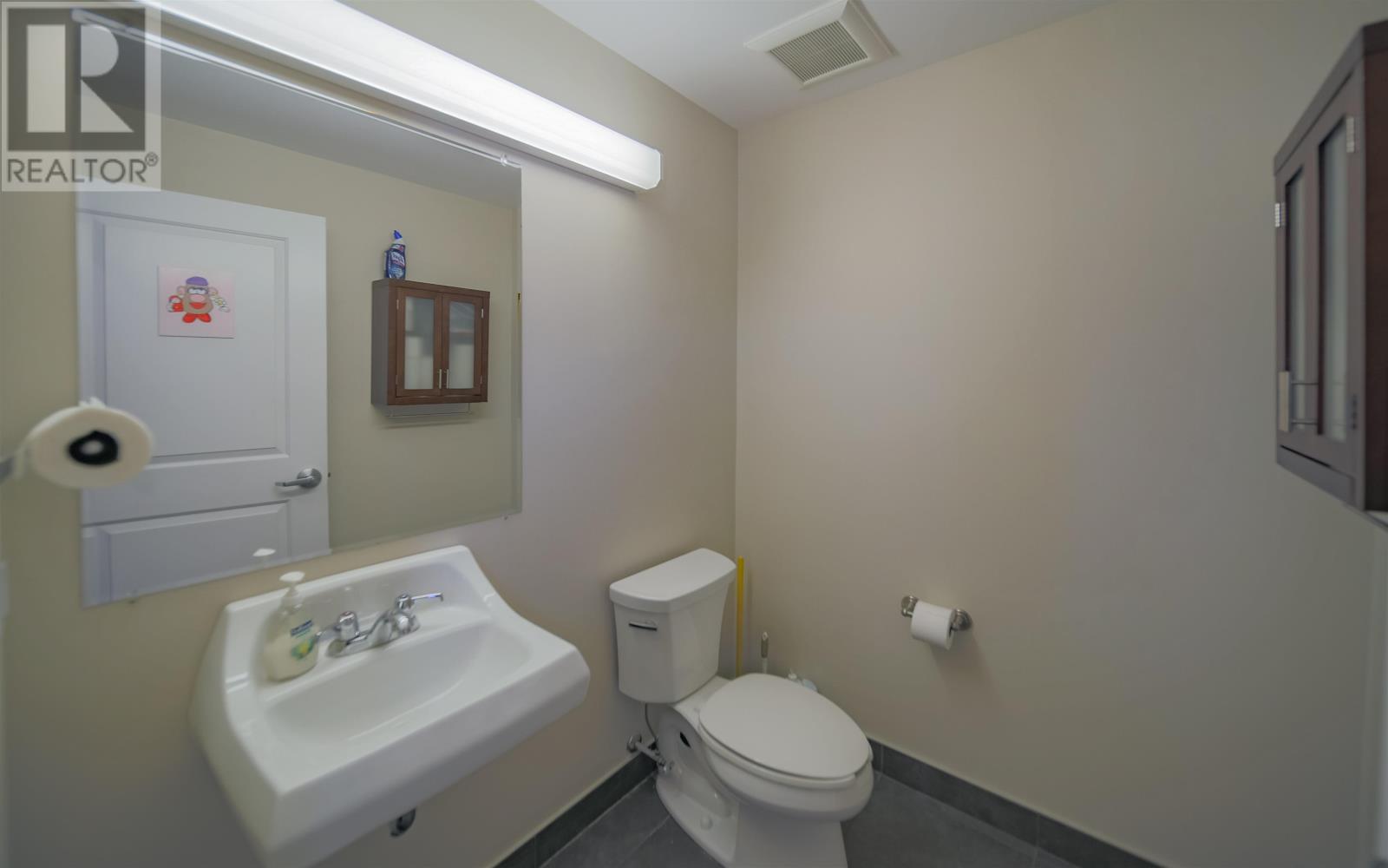 19 Regis Duffy Drive Property Photo 32
