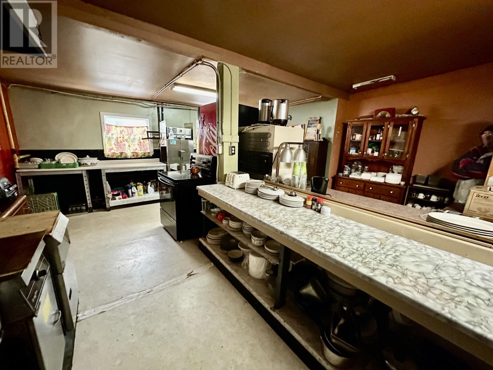 510 Granville Street Property Photo 26