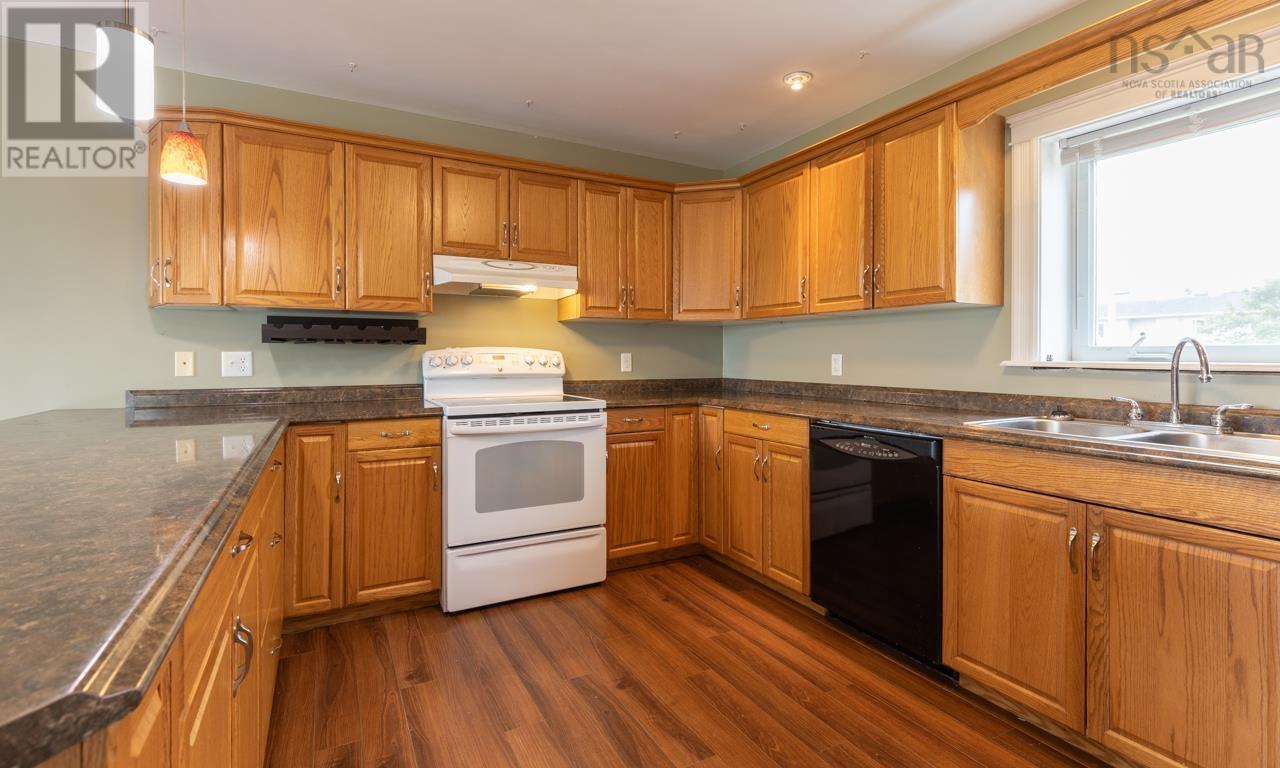 42-44 Bellmont Avenue Property Photo 8