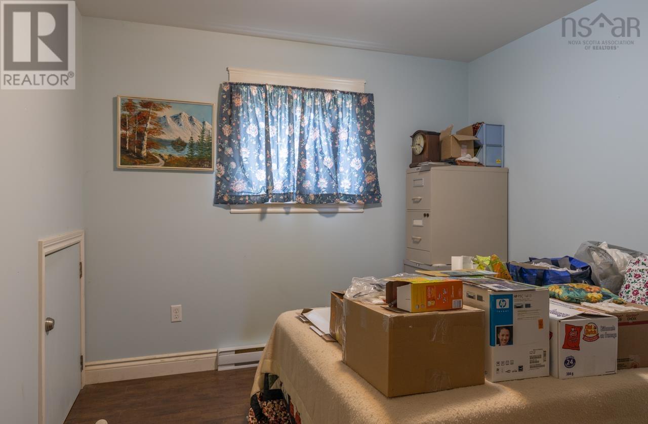 42-44 Bellmont Avenue Property Photo 24