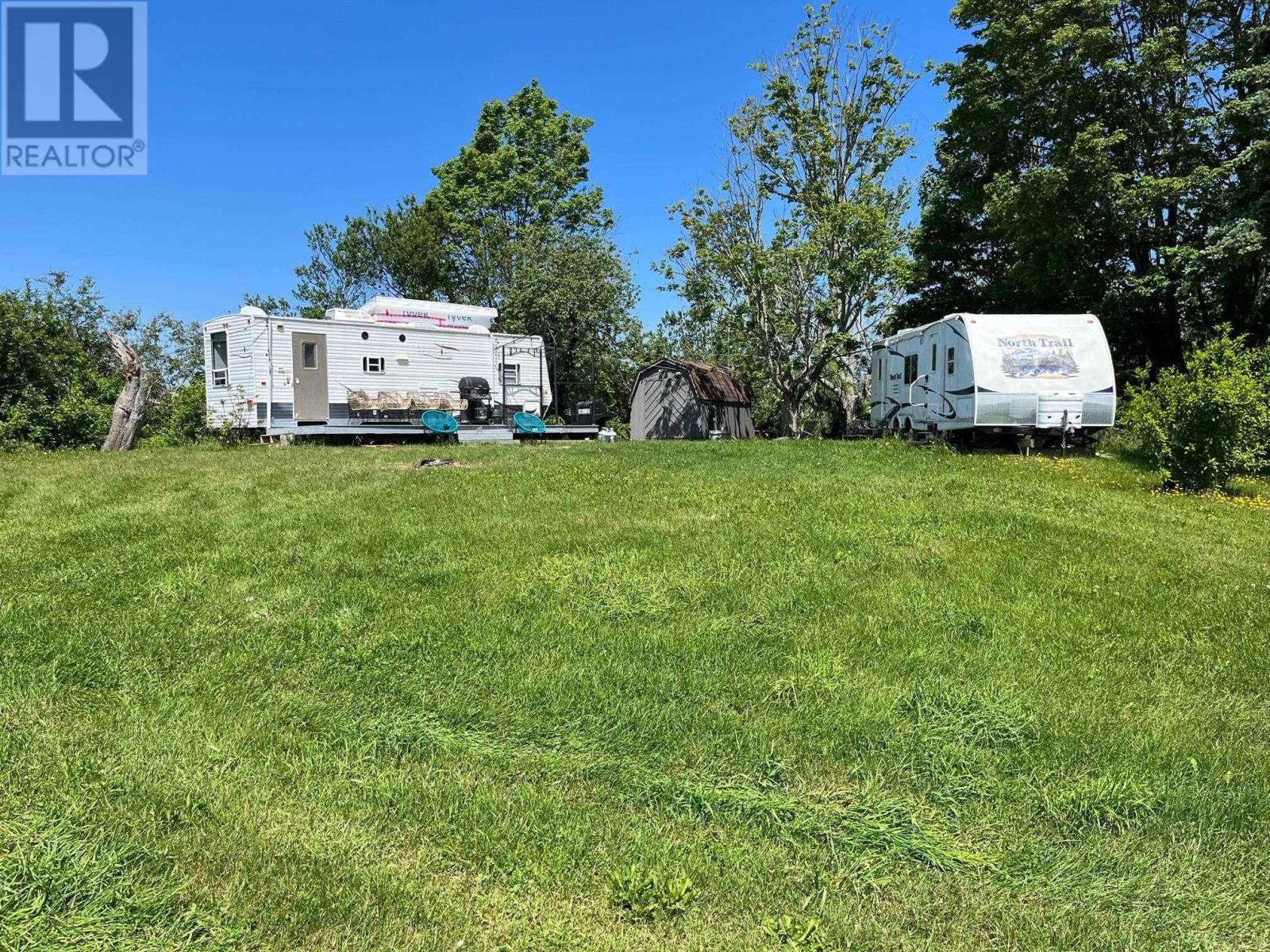 3814 Highway 6 Property Photo 4