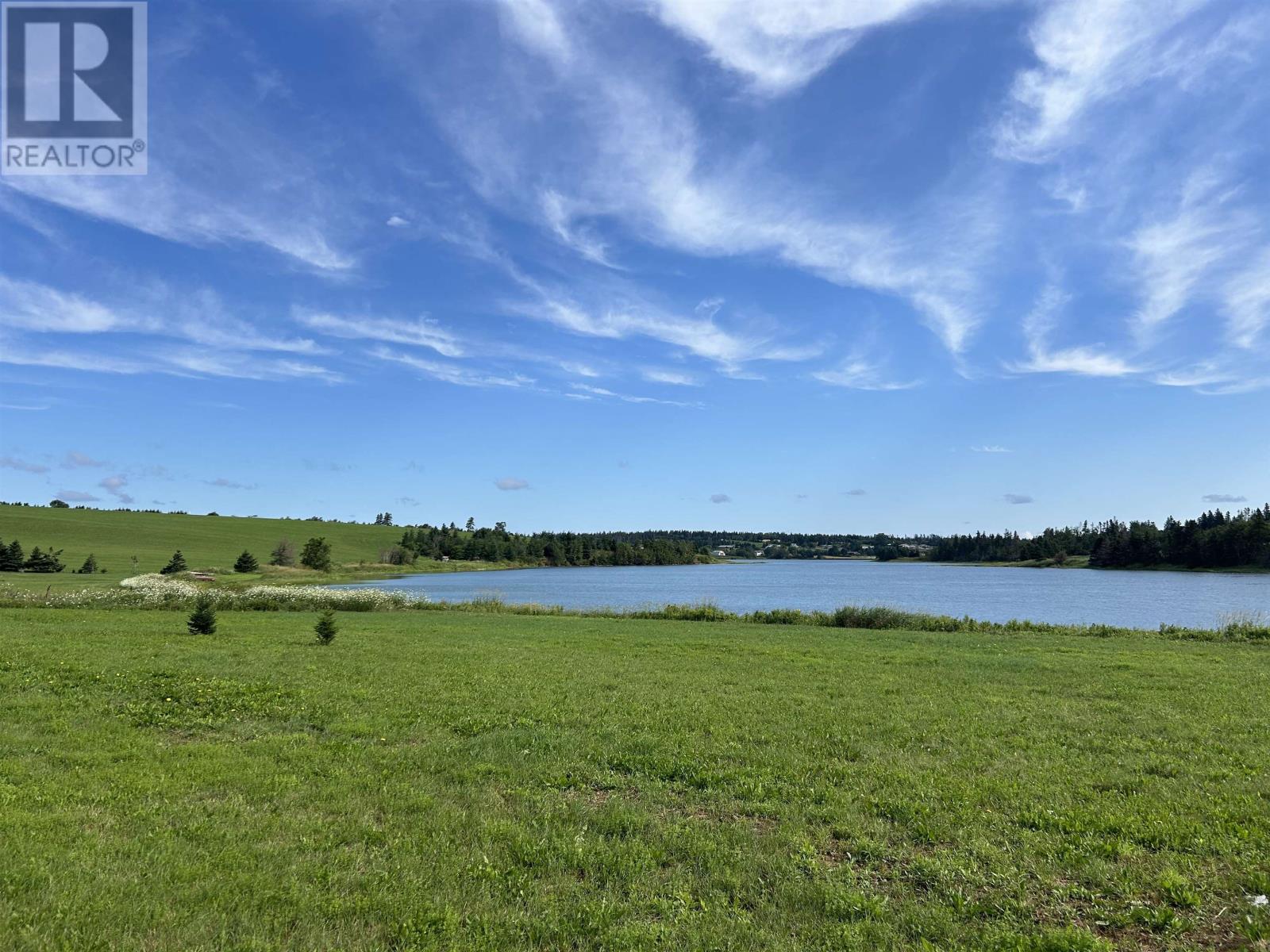Highland View Property Photo 5