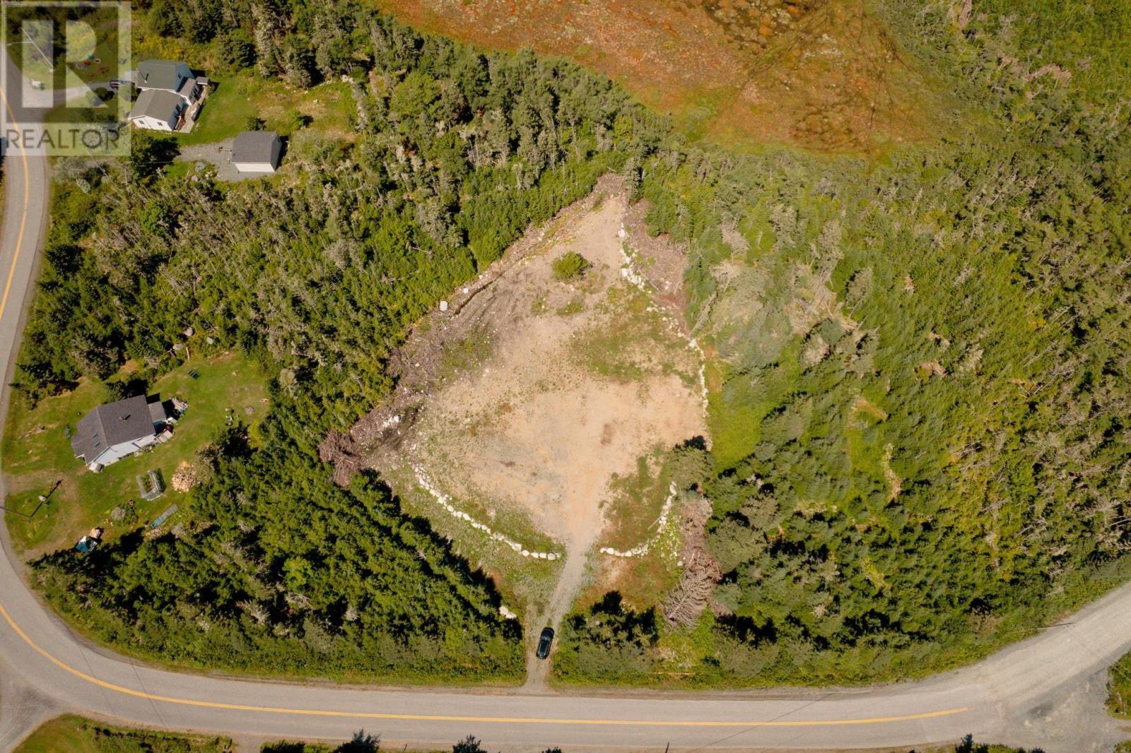 2775 Ostrea Lake Road Property Photo 6
