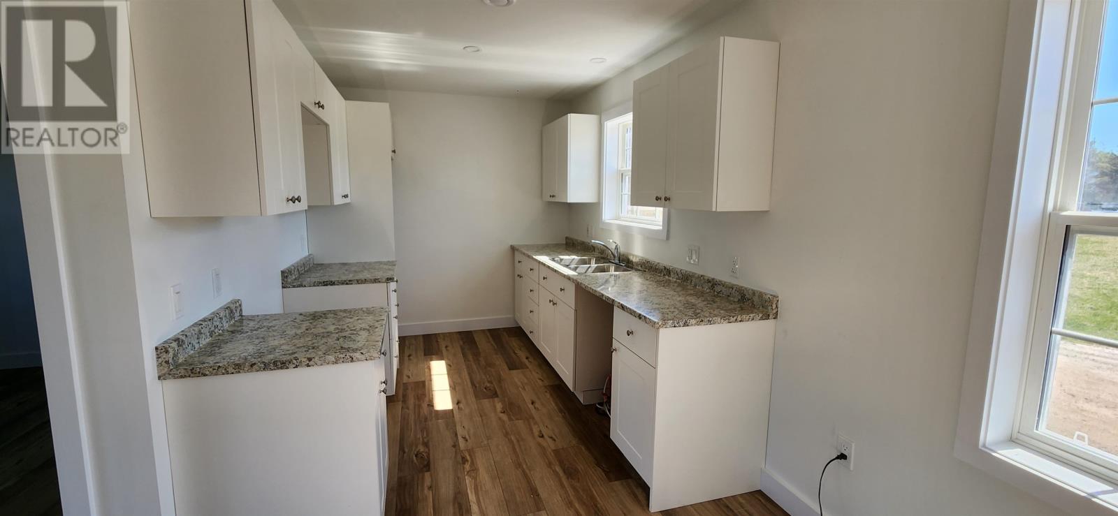 333 Dover Road Property Photo 14