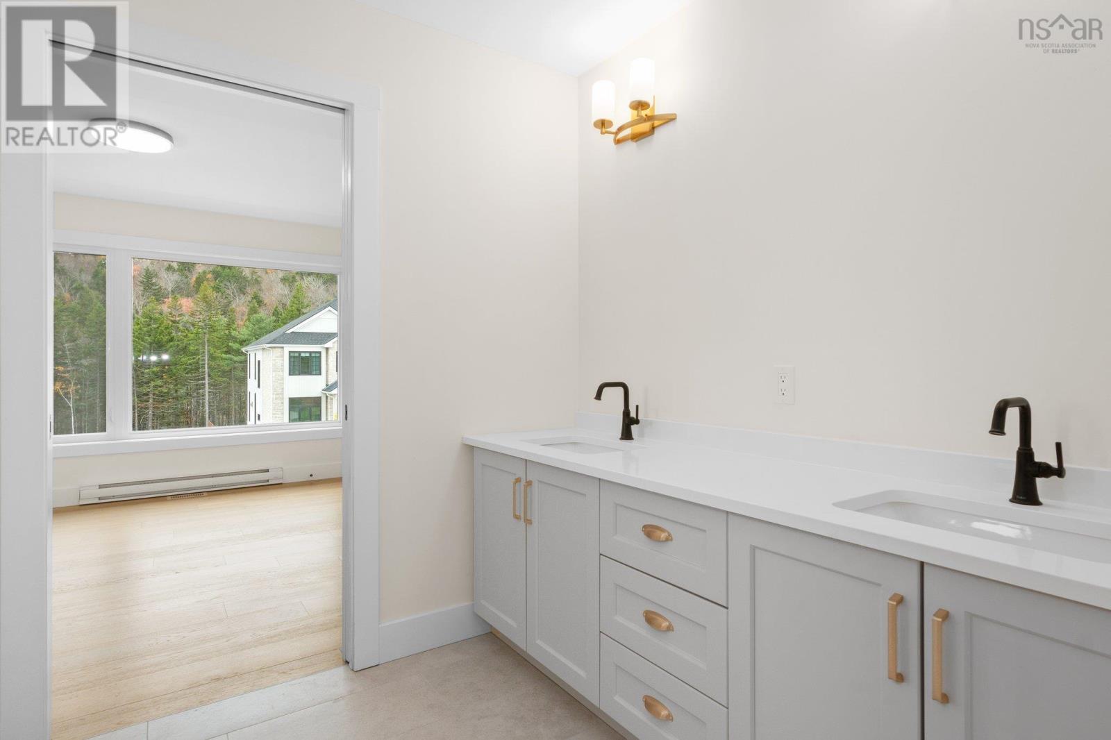 21 Element Court Property Photo 23