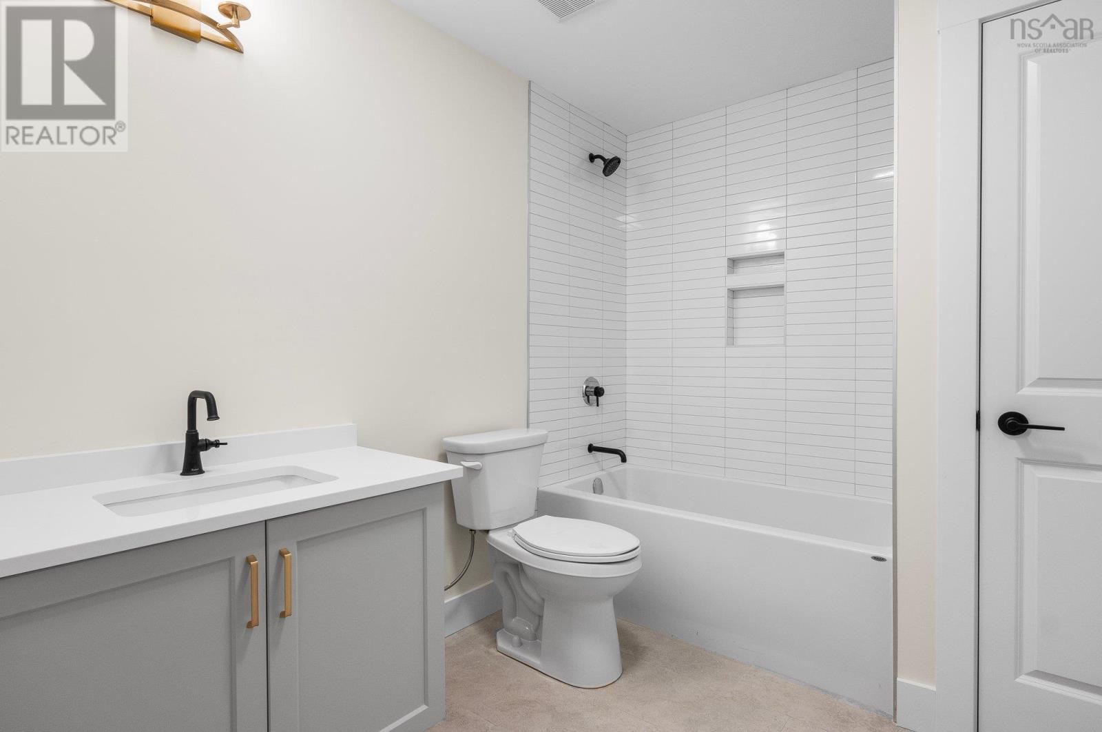 21 Element Court Property Photo 32