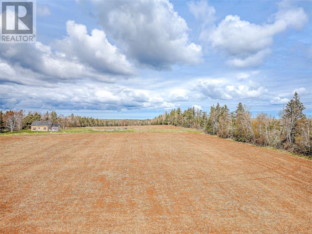 Acreage Seal River Road Property Photo 6