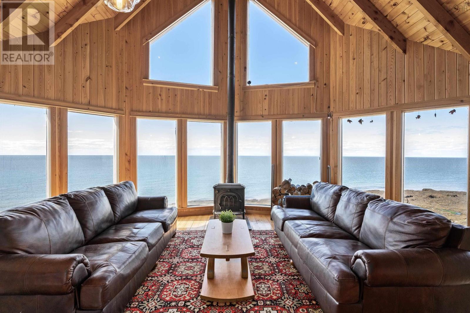 1195 Shore Road W Property Photo 1