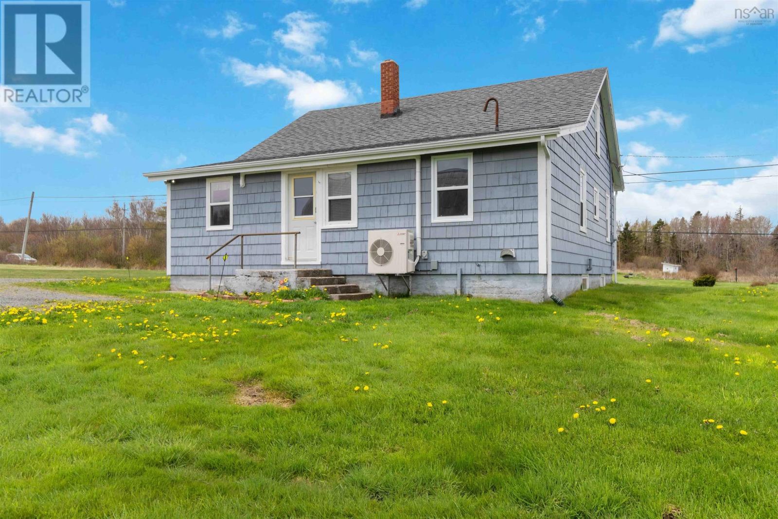 6228 Highway 101 Property Photo 7
