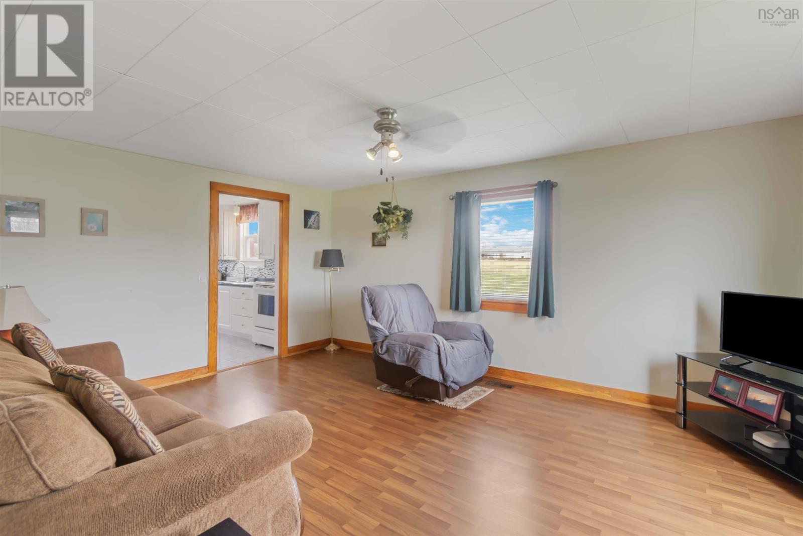 6228 Highway 101 Property Photo 22