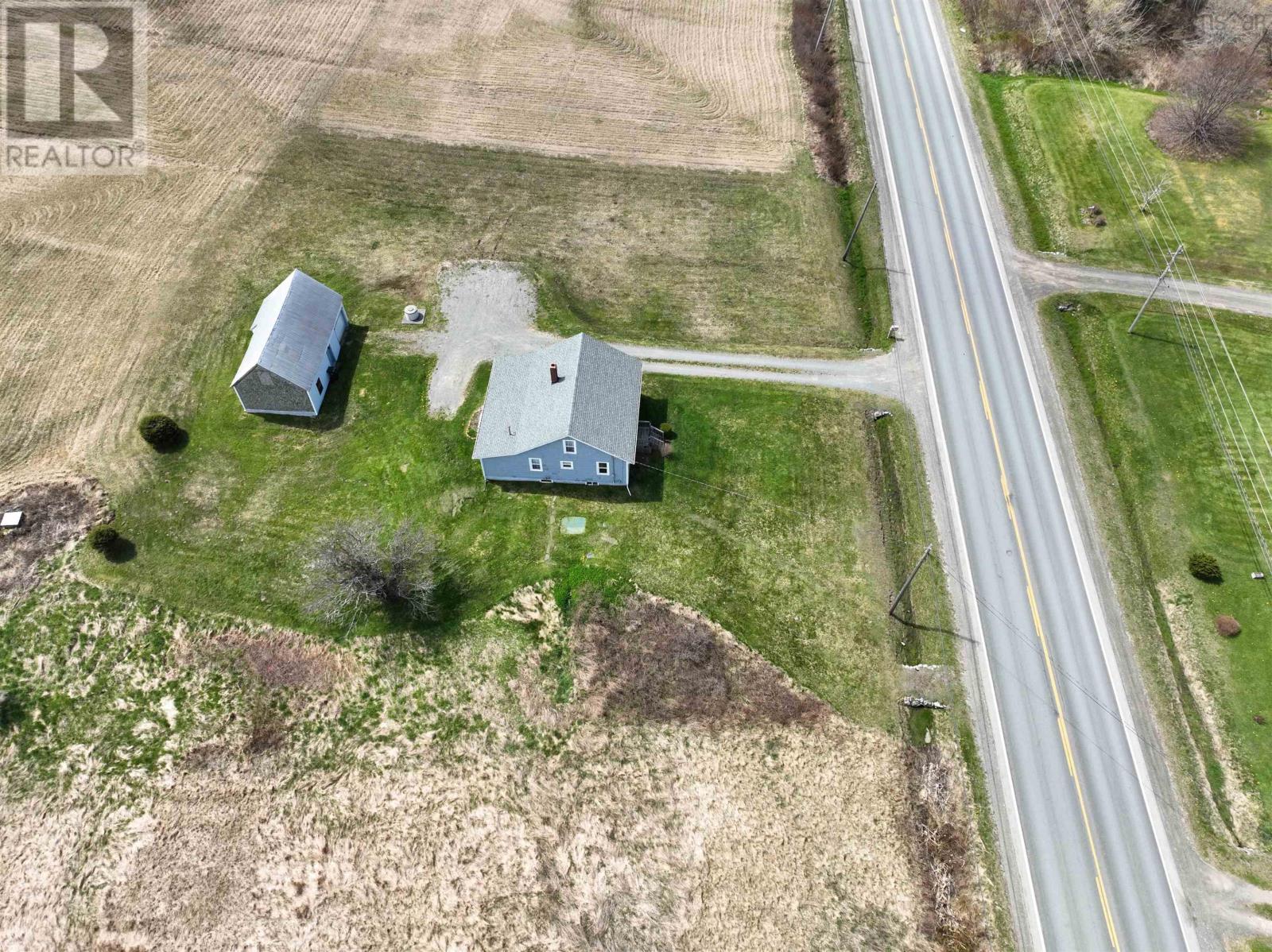 6228 Highway 101 Property Photo 37