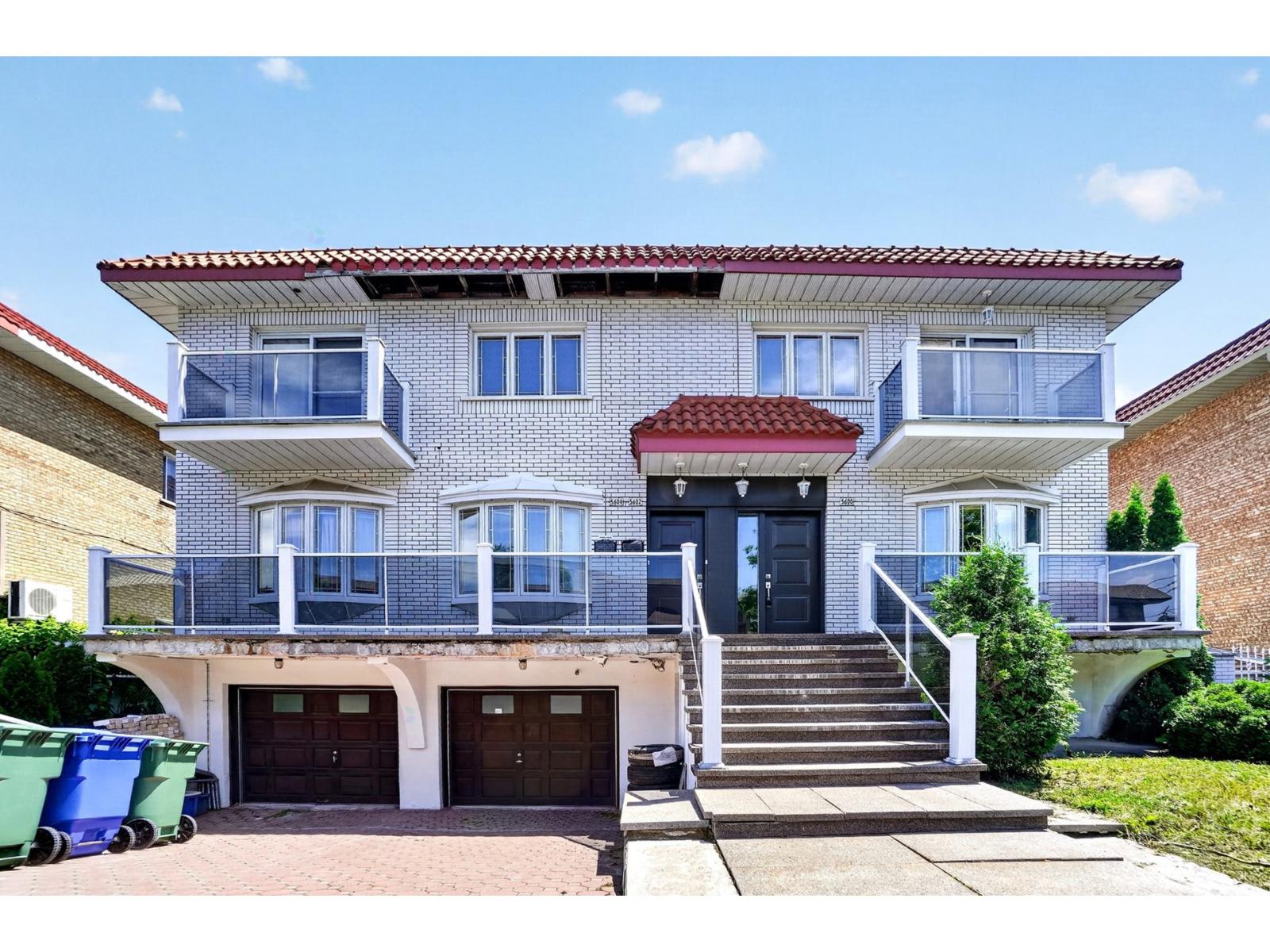 5600a Rue Éphrem-longpré Property Photo 1