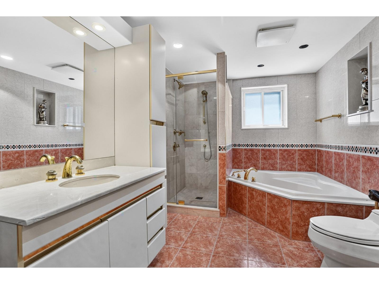 5600a Rue Éphrem-longpré Property Photo 12