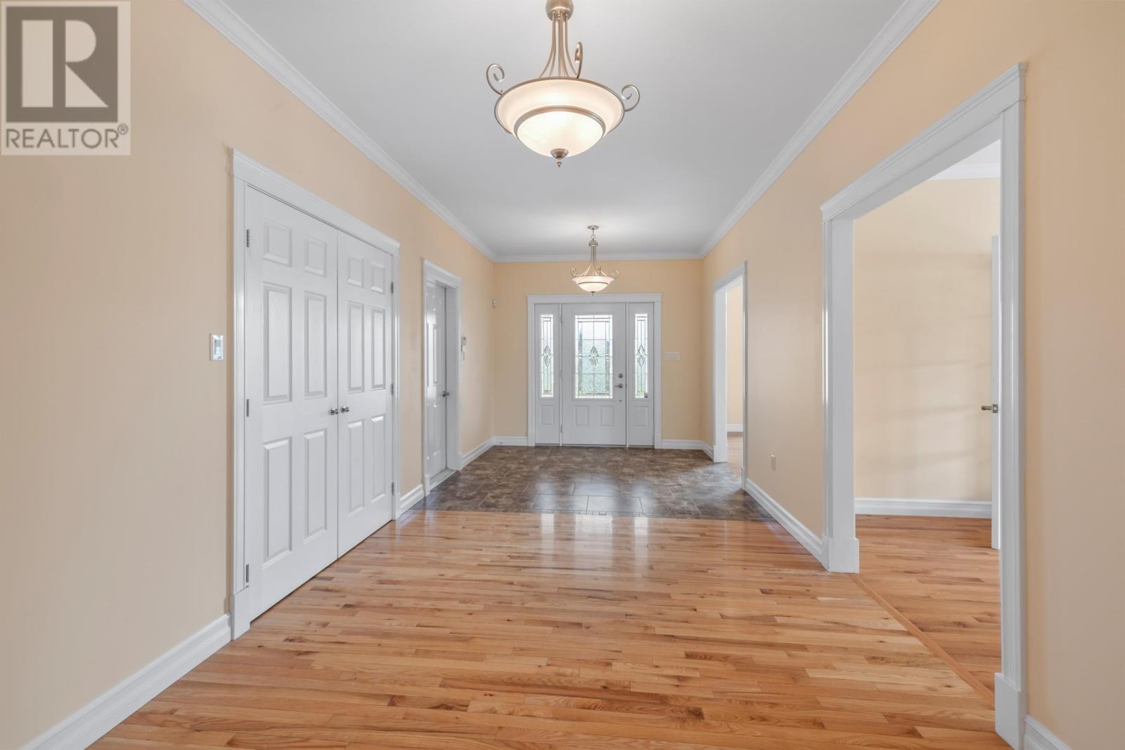 13 Forest Drive Property Photo 6