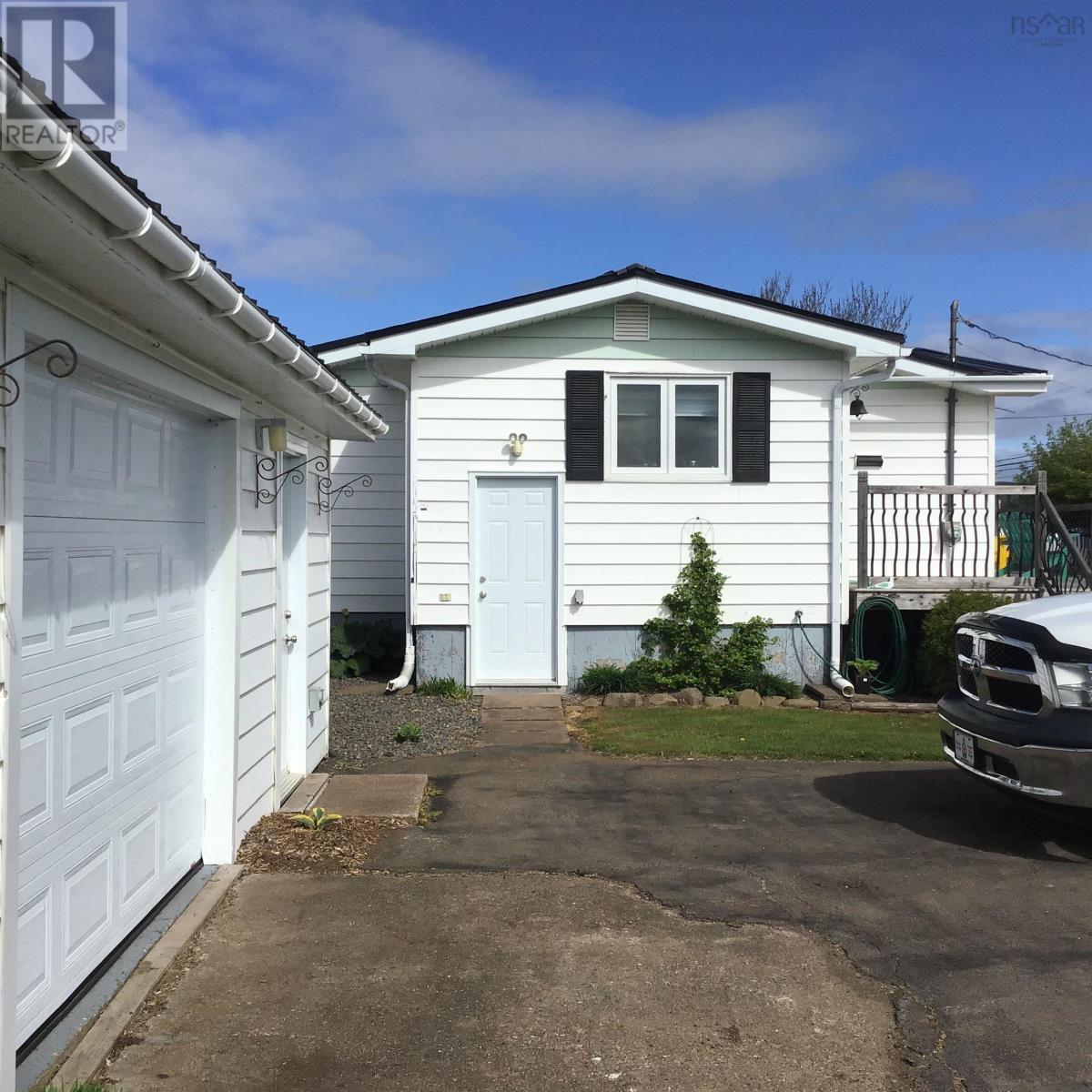 3668 Highway 209 Property Photo 35