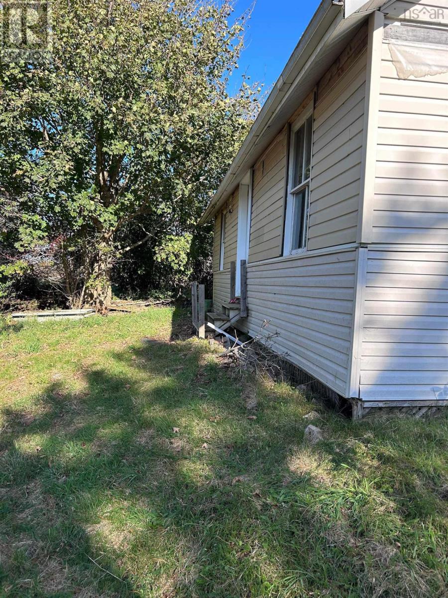 5 Pent Lane Property Photo 20