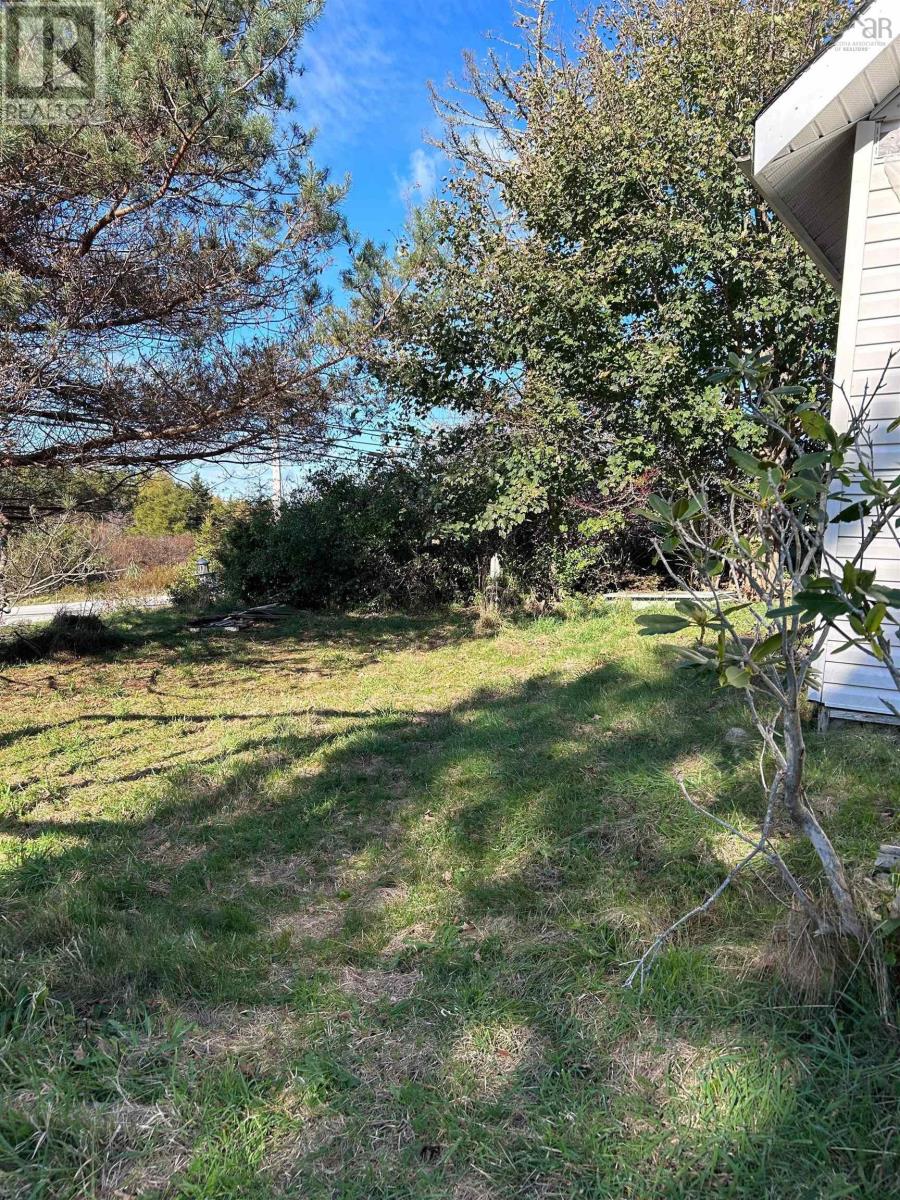 5 Pent Lane Property Photo 24
